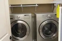 Gated Parking/4 Bedroom-5 bed -2bath Entire Home