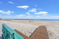 Gulf Front Villa with Perks!November Specials Available Now! Please Ask - Villas