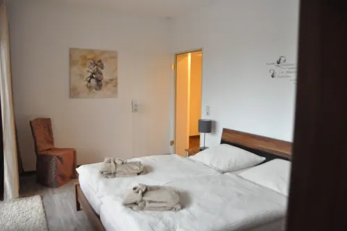 Fernblick vacation apartment with indoor pool, swimming pond & direct access to the garden