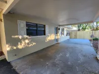 Stylish! 3 bedroom duplex -minutes from the beach Hotels in Largo