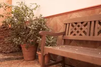 l'Olivera ~ Centennial house Hotels in L'Hospitalet de Llobregat