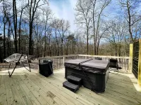 The Bored Doe • 1 mi to DeGray Lake