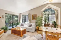 Galbraith Mountain Forest Escape Hotel a Bellingham