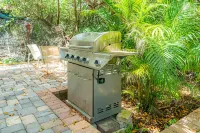 Beautiful 2nd fl. condo across the street from the beach.