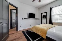 Honey, I’m Home near Savannah - Seen on HGTV Hotels near Sam's Club