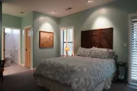 The Hideaway Retreat - Luxurious Cabin. Fun! Hotels in Pine Mountain Club