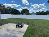 Adventure Coast: 4/2, Near Spring and Beach, Big Yard, Fenced - 4つ星
