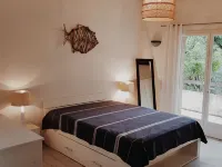 Charming house right on the most beautiful beach in Corsica! Hotels in Zonza