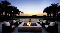 Relaxing Oceanfront Condo -Seaglass Spectacular Ocean Views from every room
