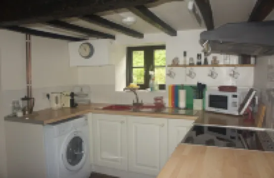 Beautiful and Quiet Rural hideaway for two near Ludlow with stunning views