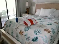 Hooked Up! Perfect Bay House with Dock - less than 1/2 mile walk from beach!