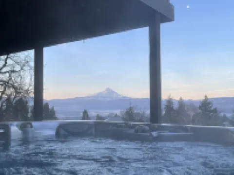 Casa  Buena Vista-Outdoor Hot Tub and Sauna