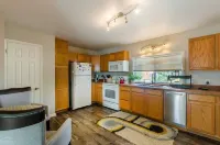 1-bed vacation home w/ King bed just 6 minutes from Empower Field at Mile High