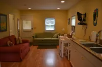 LYC Cottage #2