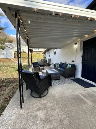 Riverside Home - Modern meets comfort