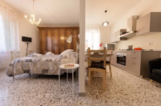 Tuscany, hills, family and friends!