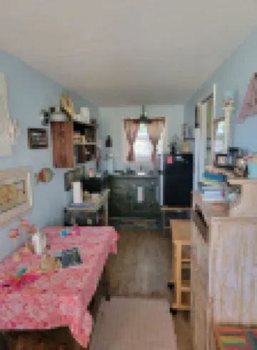 Vintage Cottage