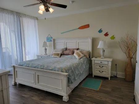 Excellent! 5- Star Beachfront Condo. Отели в г. Дофин-Айленд