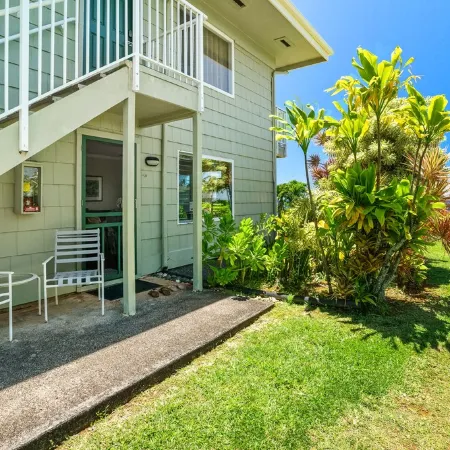PRIVATE CORNER UNIT WITH SPECTACULAR OCEAN FRONT VIEWS