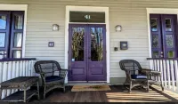 Cozy 2 BR Apt in historic Cape May, 1/2 block from beach and mall
