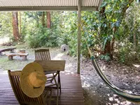 Moo Creek Rainforest hideaway Hotels in Daintree