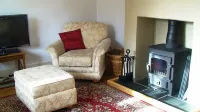 Pretty cottage with direct access to The New Forest