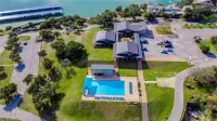 New Lake Travis Home on Golf Course w/Golf Cart