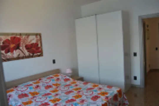 Romantic Apartment Wonderful Lake View Super Price June Parking Space.