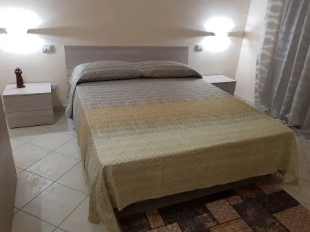 Vacation House Precious 3 Отели рядом с достопримечательностью «The Righteous of Sicily»