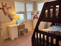 Great Location, Relax by Sandpoint City Beach Park or Shop Downtown