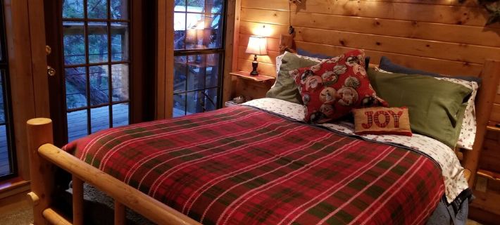Stoney Porch Guest Cabin - Nestled in the Beautiful Texas Hill Country Hotels in Comal County