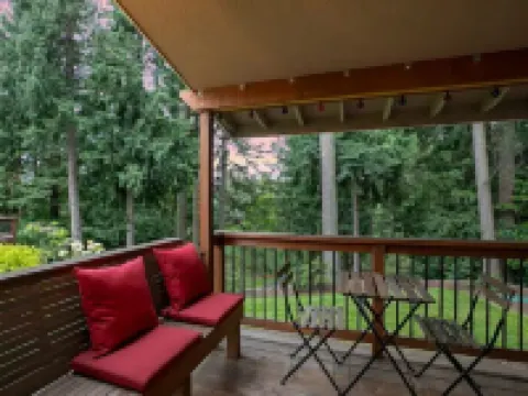 The Cottage at River Run! Hoteles en Tigard