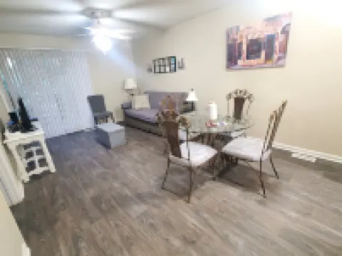 Superb location. Close to all main activities.