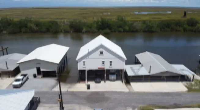 Pelican's View Lodge- Boat Launch- Trailer Parking- Lights for night fishing