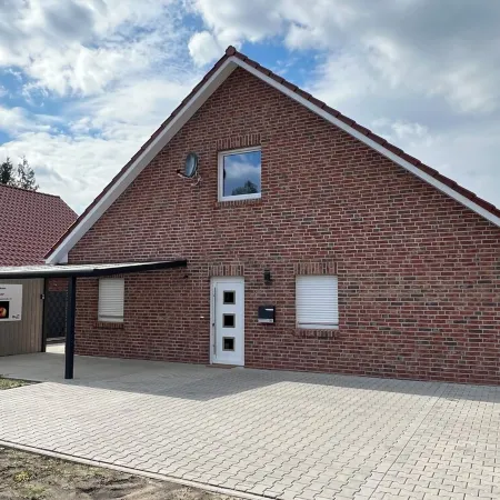 "elstar" - Barrierefreies Ferienhaus mit Carport Terrasse Netflix Free Wifi
