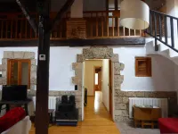 Casona Rústica Piedra y Madera ,cómoda ,amplia Ideal Familia. PN Alto Tajo