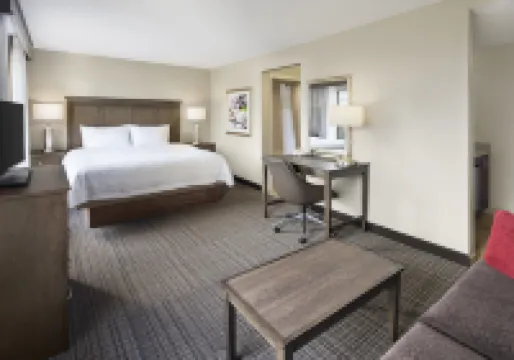 Hampton Inn & Suites Alexandria Old Town Area South