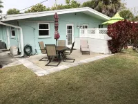 Steps from Siesta Village and the Beach