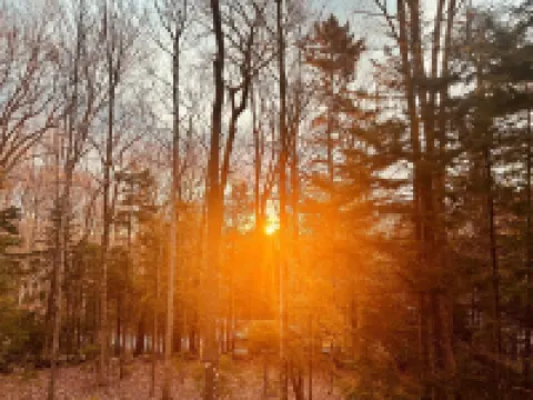 Outdoor Enthusiasts Paradise in Beautiful Vermont!