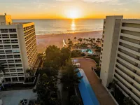 Sunny & Comfy ~ Steps to Siesta Key Beach ~ Pool! - 3 estrellas