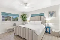 Blue Beach Bungalow