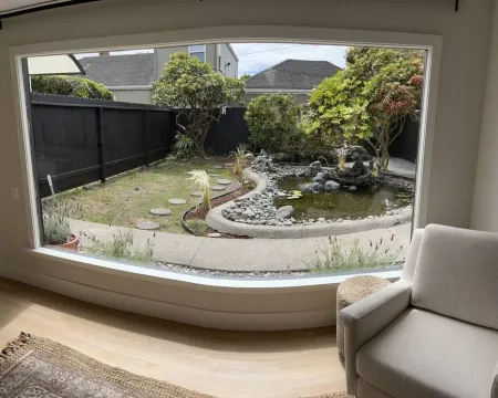 Henderson Frog Pond Compound Отели рядом с достопримечательностью «Секвойя Парк Гарден»