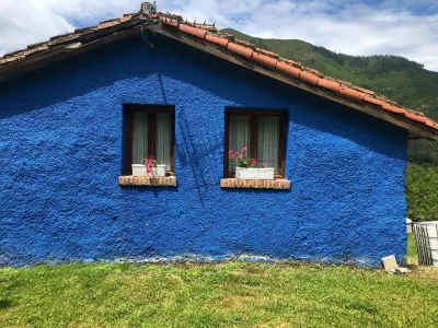 Vivienda Vacacional La Casina del Tazón  호텔