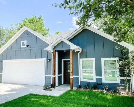 Gorgeous new luxury home.