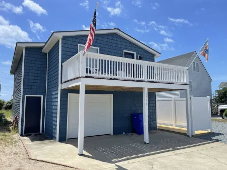 ☀️Newly renovated cottage at the coast….60 second walk to the beach🌊