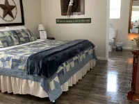 Mountain View Cottage Hotels in Dade County