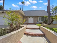Stunning Coastal Escape w. private pool & spa, arcade, near themed parks & beach Hotels in Mission Viejo