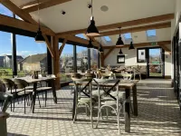 Cosy Cottage for Family Fun with Log-Burner, Spa, Private Parking, EV & Pools