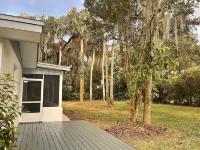 Dreamy VeroBeach House Perfect for Family Getaway
