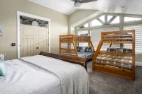 The "Big House" with.. Indoor Basketball, Trampoline and Play set, Theater Room